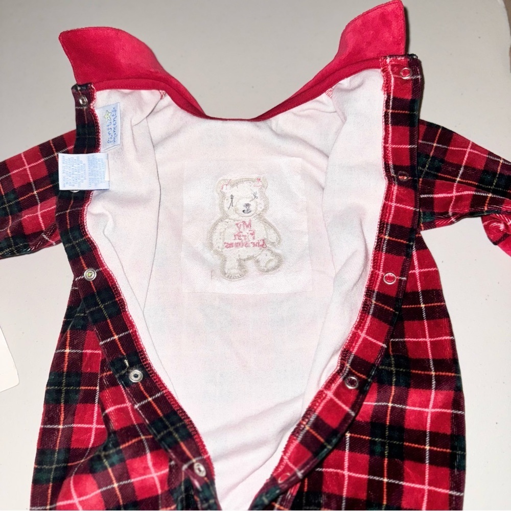 NWT First Moments My First Christmas Baby Velour Footie Sleeper Plaid Red 0-3 - Picture 9 of 12